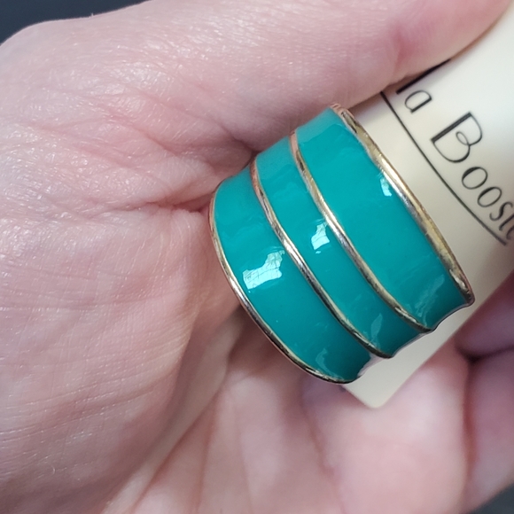 Gold tone turquoise enamel ring - Picture 8 of 8